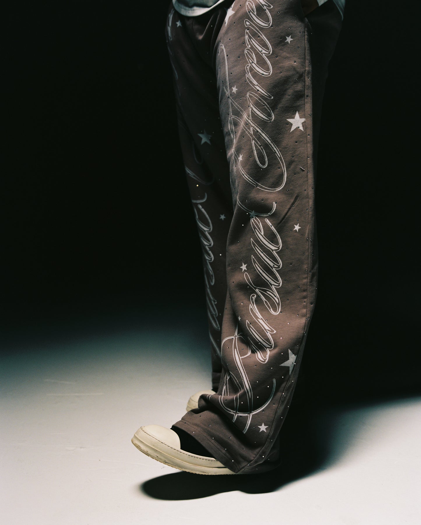 HIGH STAKES™ Sun-Faded Mocha Rhinestone Pants
