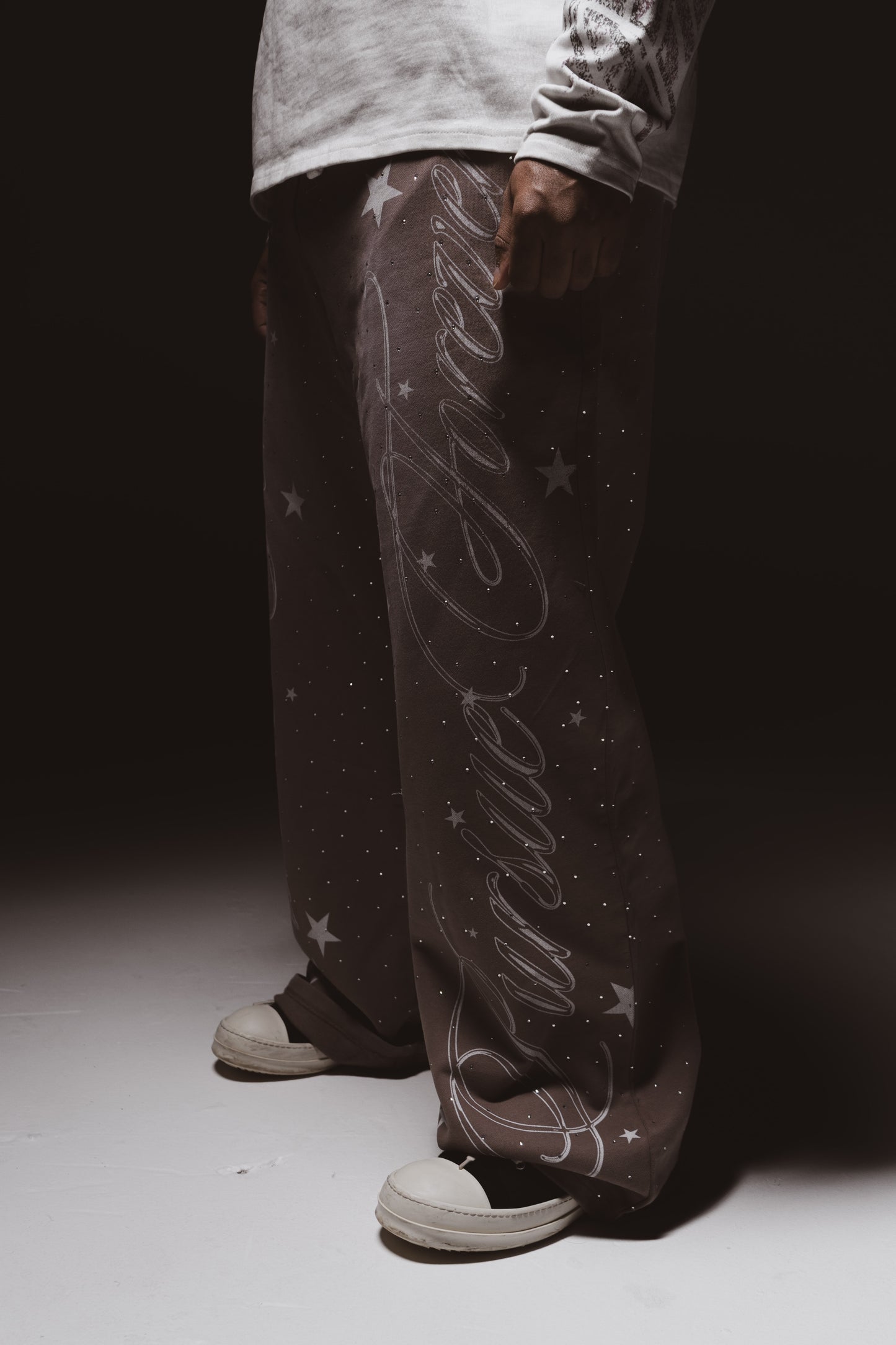HIGH STAKES™ Sun-Faded Mocha Rhinestone Pants